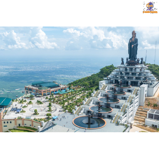 Du Lịch Núi Bà Đen 